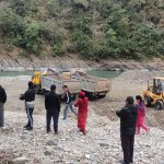 Uncontrolled excavation at Ludikhola Ghat ‚Locals protest gorkha
